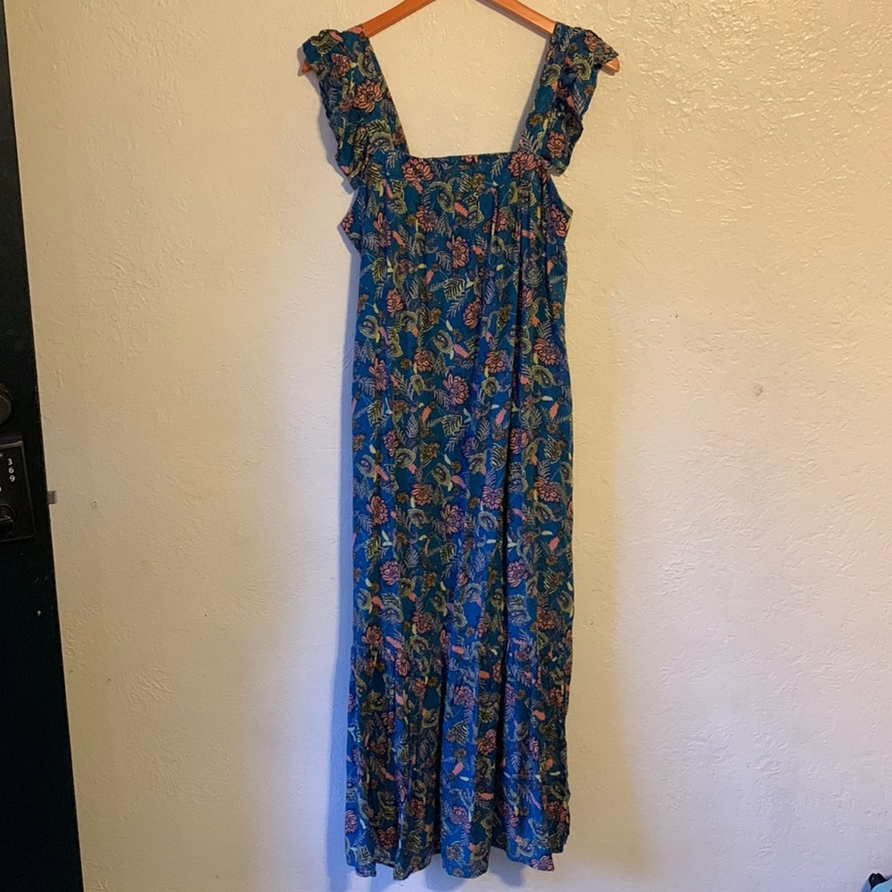 Know rose maxi dress, new this season! I don’t like how it fits me.
